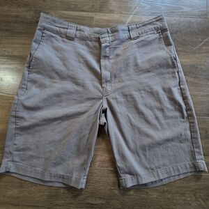 Dickies Men's Relaxed Fit Gray Shorts Size W38 11 inseam